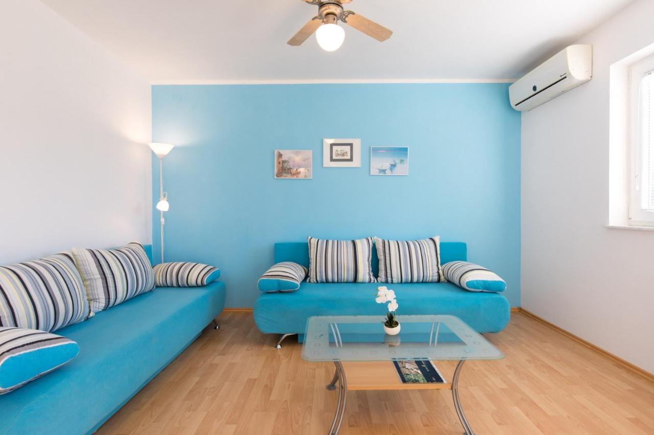 Apartments Mirjana * Central Location And Close To Beach Punat Dış mekan fotoğraf